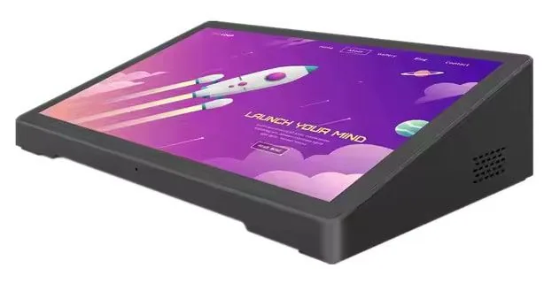 เครื่องเรียกคิว Android รุ่น QS-QT05 หน้าจอสัมผัสสีดำดีไซน์ทันสมัย วางมุมเฉียงแสดงผลเมนูใช้งานบนตัวเครื่องแบบตั้งโต๊ะ